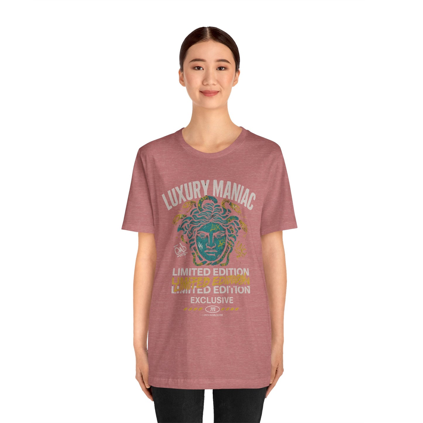 LuxuryManiac® Limited Edition Unisex Streetwear T-Shirt – Premium Urban Fashion Tee