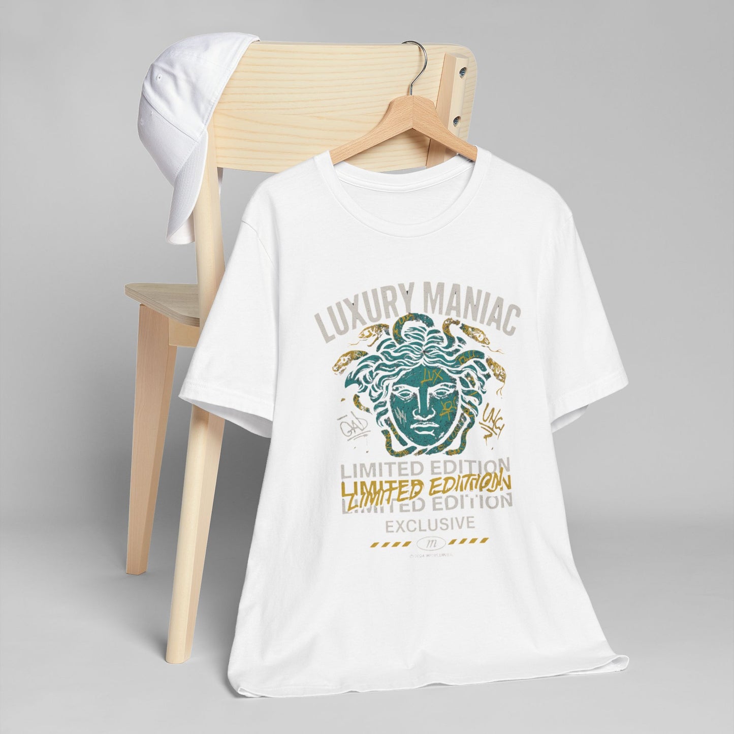 LuxuryManiac® Limited Edition Unisex Streetwear T-Shirt – Premium Urban Fashion Tee